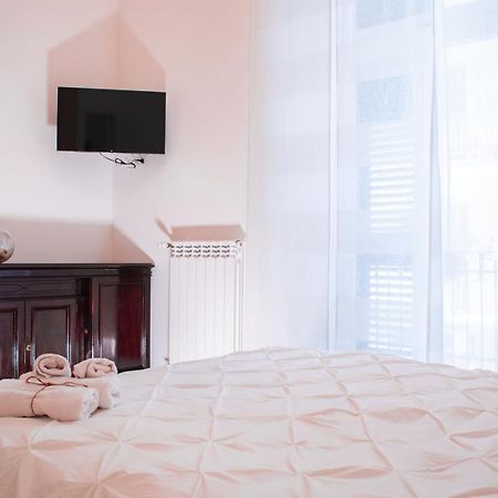 דירות בארי Luxury Bnb Pisacane מראה חיצוני תמונה